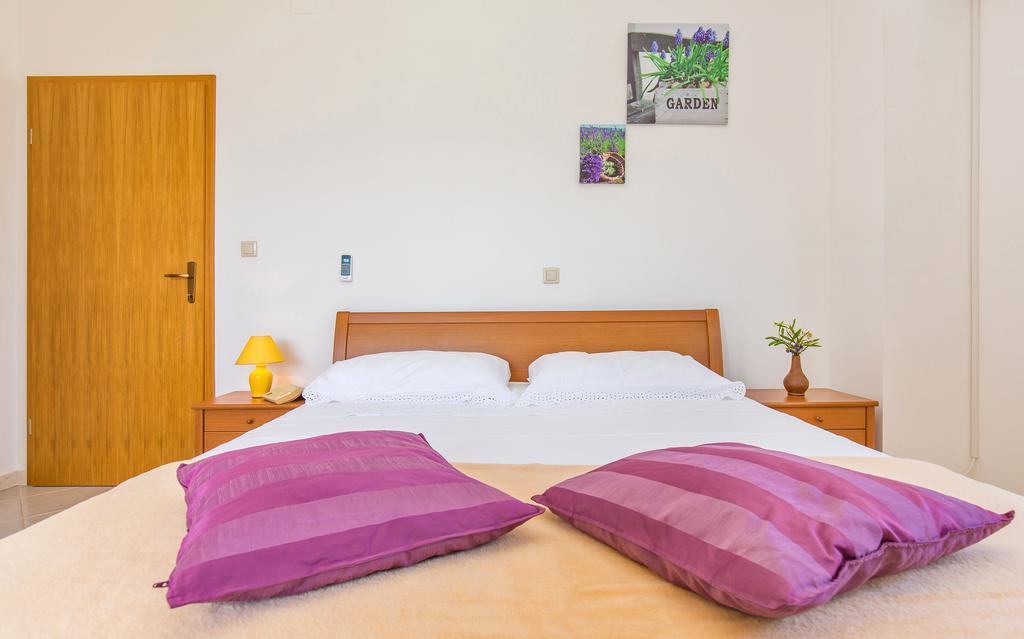 Apartment Lujak Donje Celo Екстер'єр фото