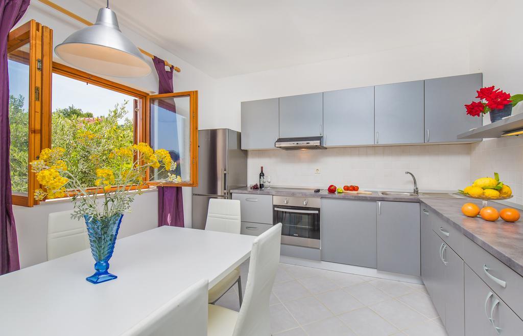 Apartment Lujak Donje Celo Екстер'єр фото