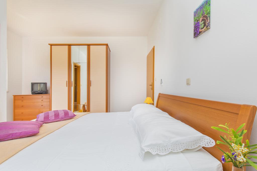 Apartment Lujak Donje Celo Екстер'єр фото