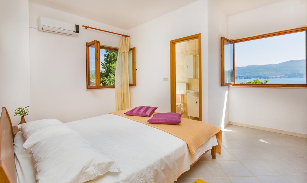 Apartment Lujak Donje Celo Екстер'єр фото